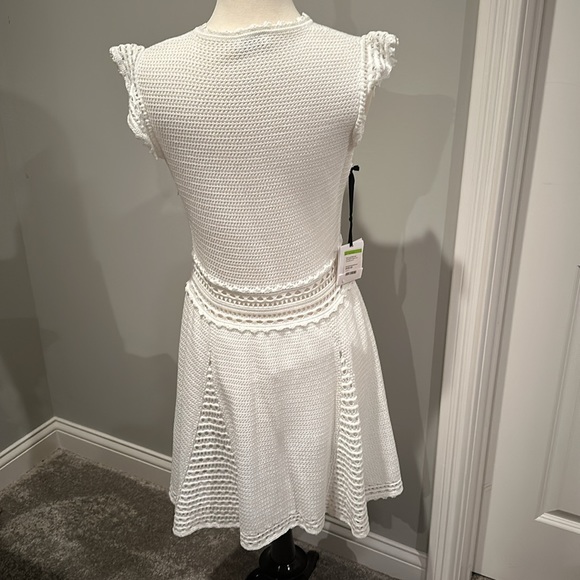 White Knit Sweater dress by RED Valentino - Picture 4 of 8